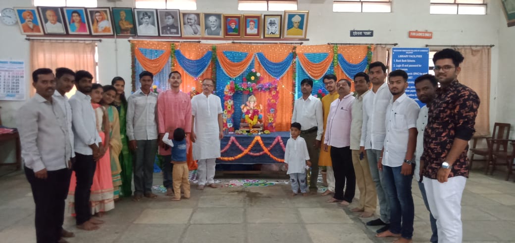 extra-curricular Activities Image 6